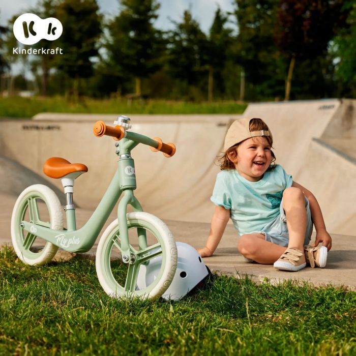 Беговел Kinderkraft Fly Plus Mint (KRFLPL00MIN0000)